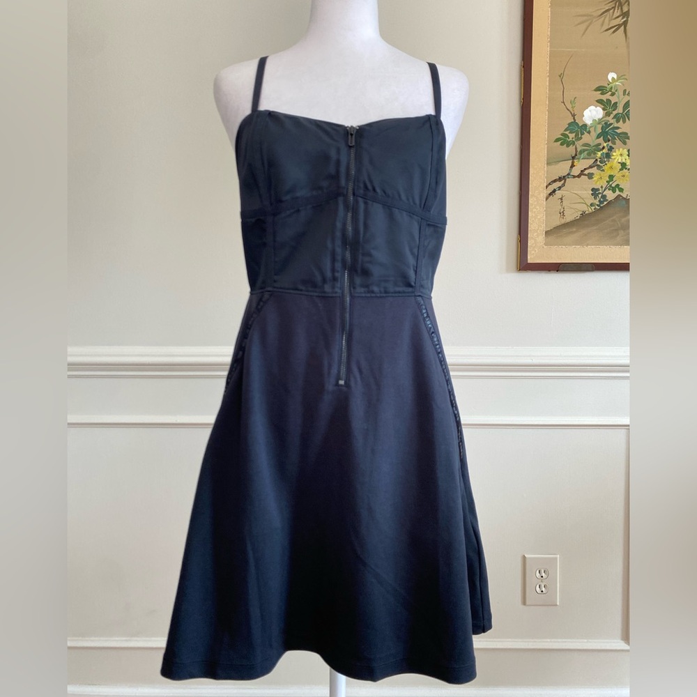 Under Armour Women’s “Misty Copeland" Black Sports Dress new size small - Picture 5 of 16